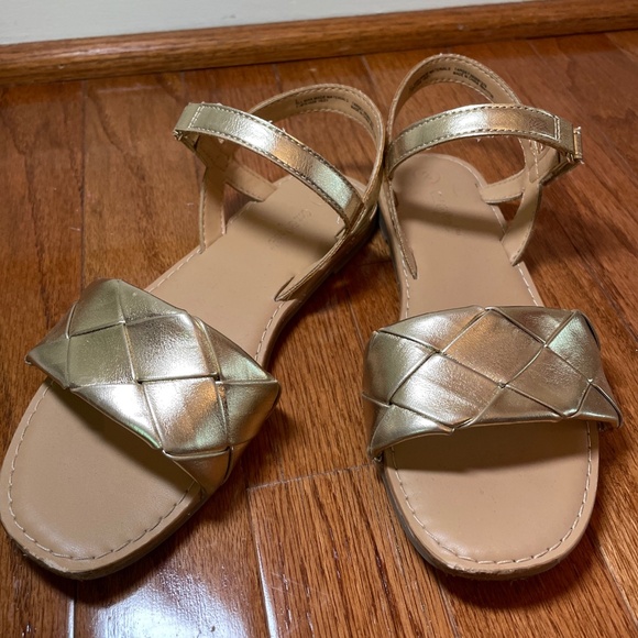 Cat & Jack Girls Ankle Strap Sandals, Gold Size 2 - Picture 1 of 5